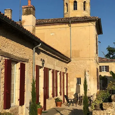 Le Metayer Au Chateau Laroque Dubos Casa de Férias Laroque (Gironde)