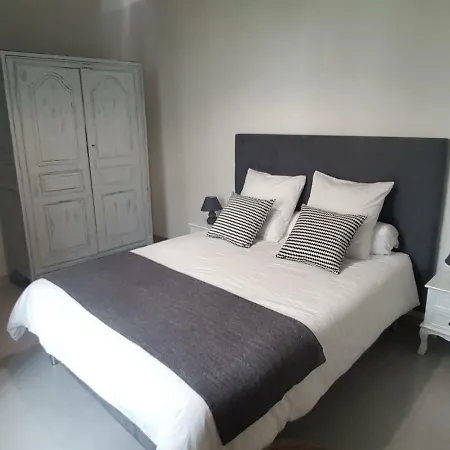 Le Metayer Au Chateau Laroque Dubos Casa de Férias Laroque (Gironde)