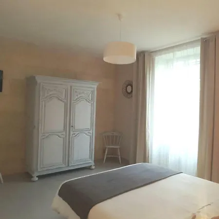 Le Metayer Au Chateau Laroque Dubos Laroque (Gironde)